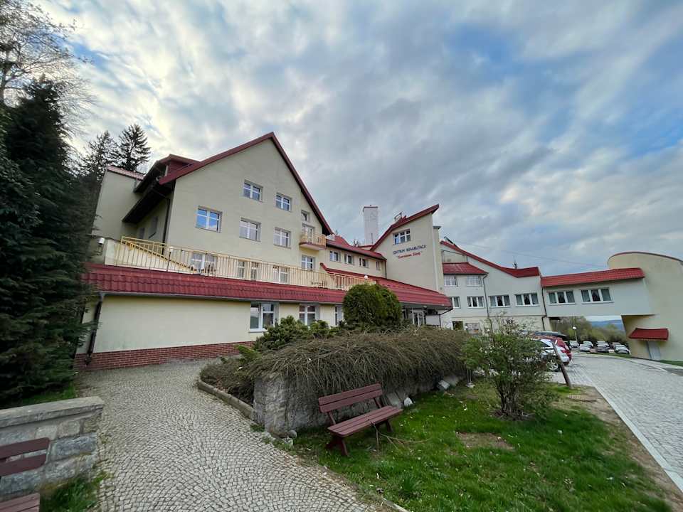 Außenansicht Klinika Młodości Medical SPA