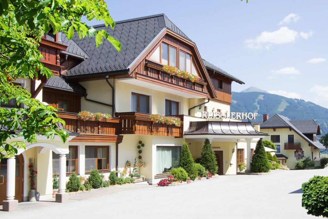 Außenansicht Hotel Pension Reisslerhof