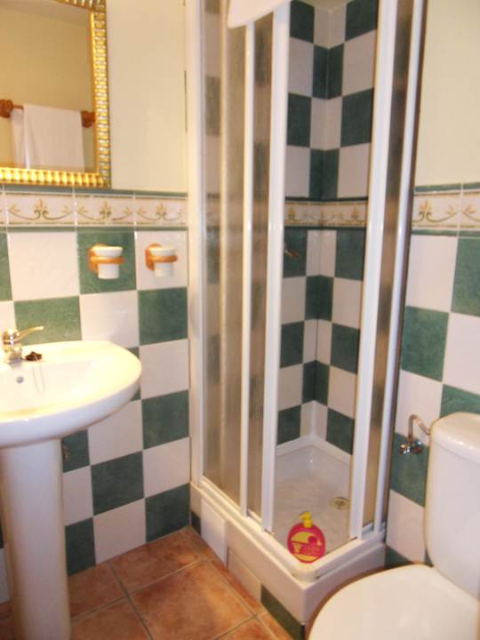 Kleines Bad Hostel Begoña