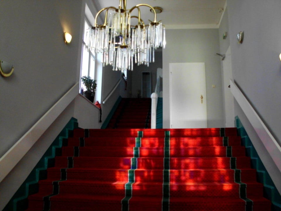 Hoteltreppe zu den Zimmern Hotel Nordwind & Haus Wenden