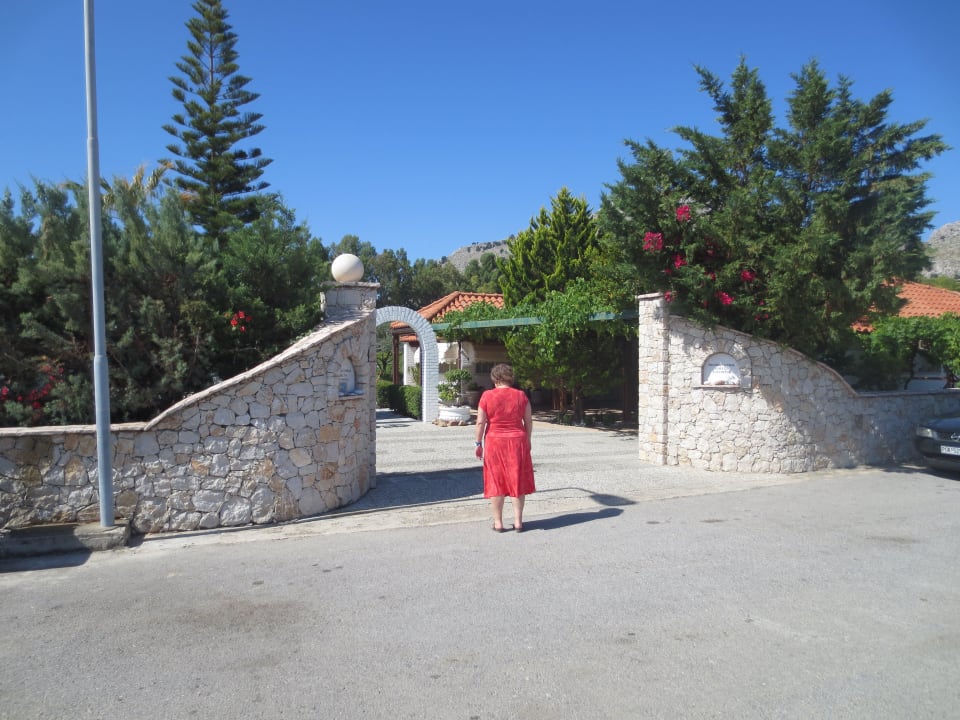 Hotel Elefteria Elefteria Apts & Suites