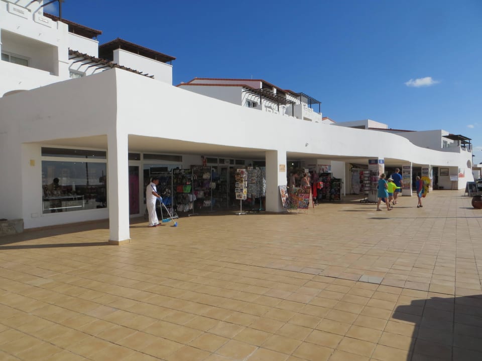 Shopping Center und Sportmeile im Hotel TUI MAGIC LIFE Fuerteventura