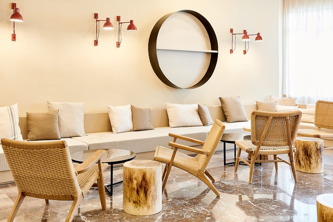 Lobby tent Torremolinos