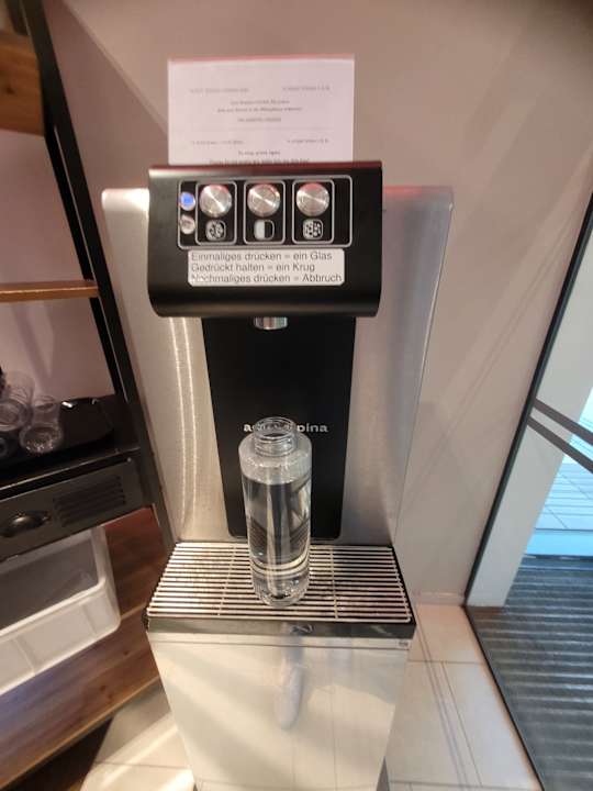 Lobby Leonardo Hotel Vienna Hauptbahnhof