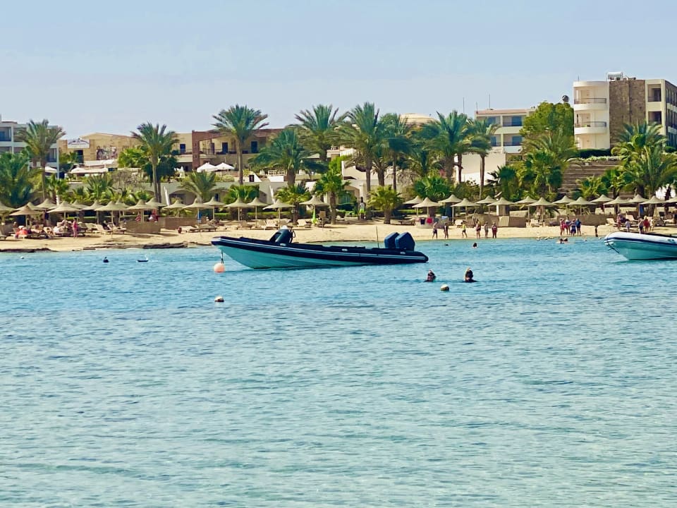 Strand Brayka Bay Resort