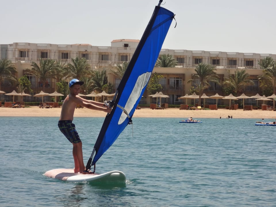 Wind - Surfen bei Atef Desert Rose