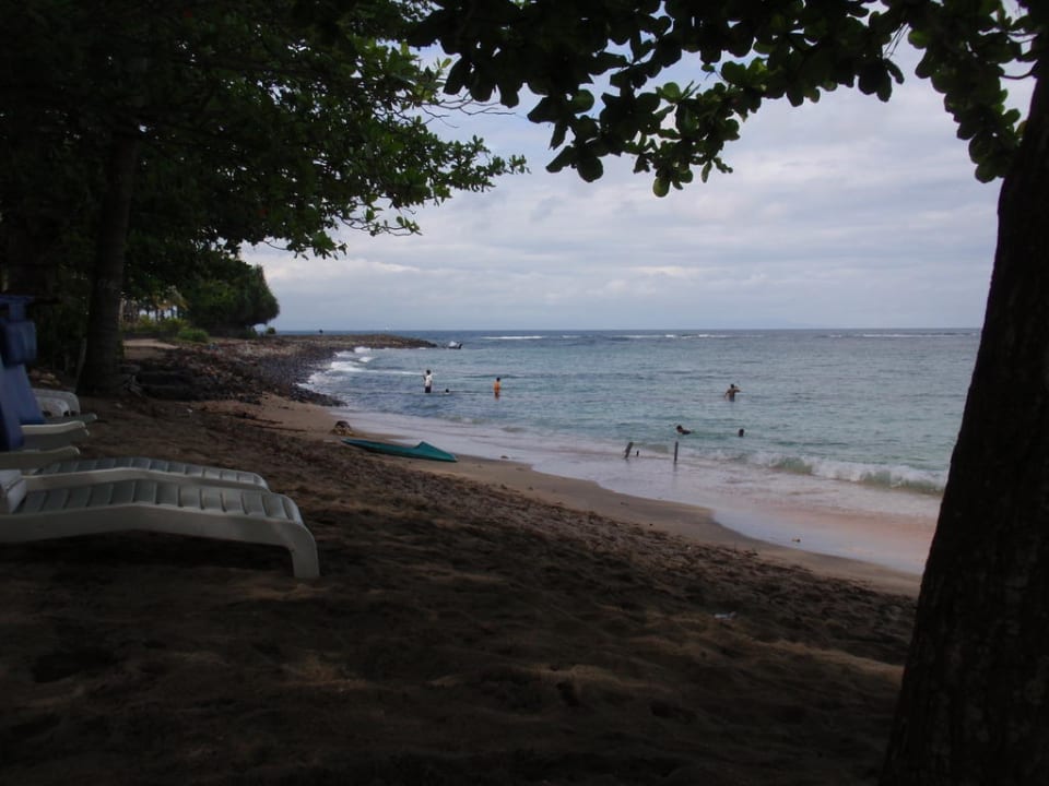Am Strand  Kila Senggigi Beach Lombok