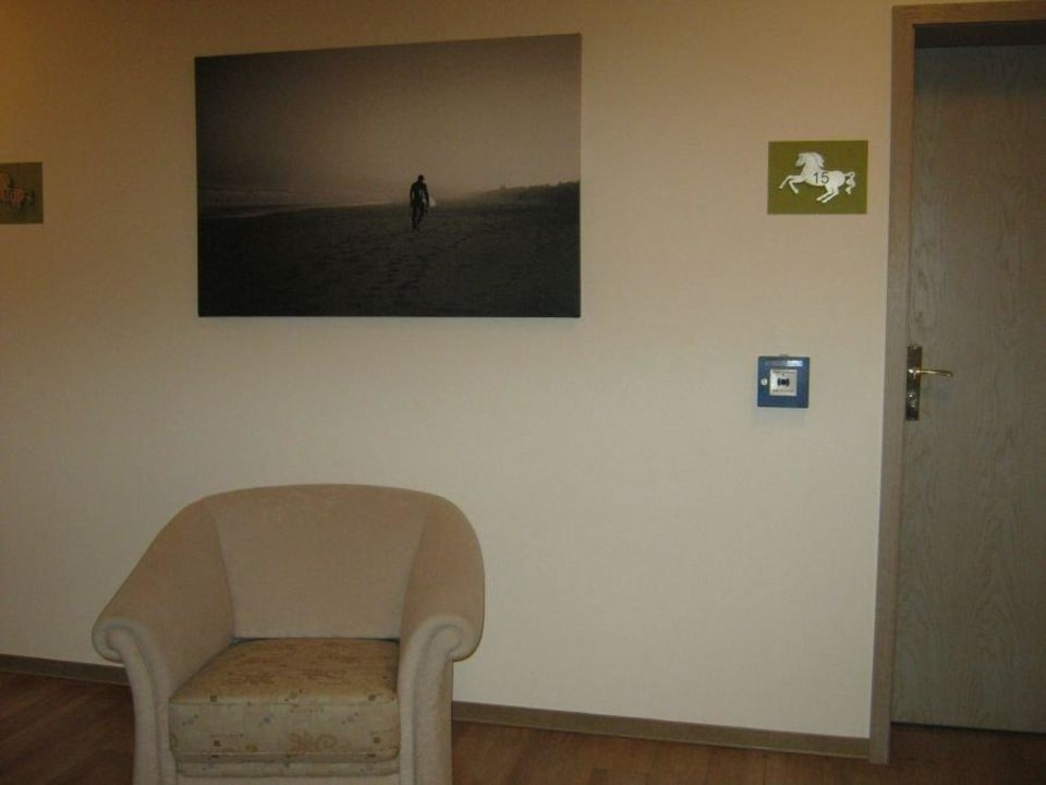 Zu den Zimmern Hotel Weißes Roß