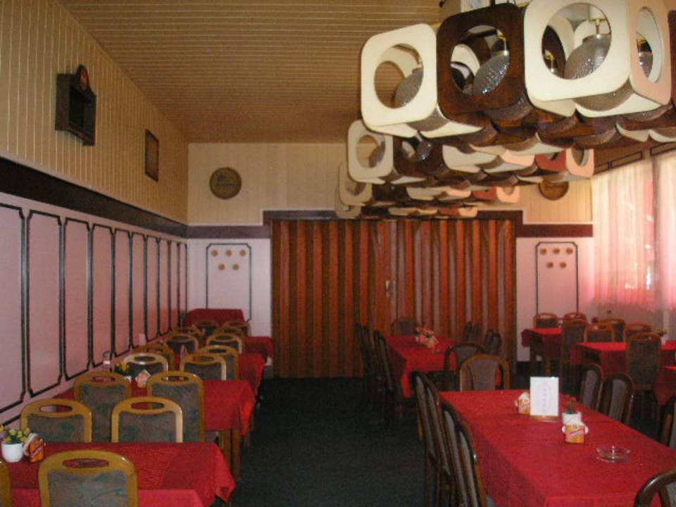 Restaurant Penzion V Ráji