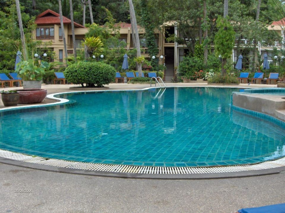 Pool The Fair House Beach Resort