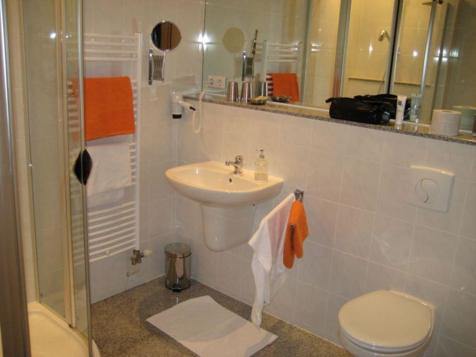 Badezimmer Hotel Andi's Steakhüsli