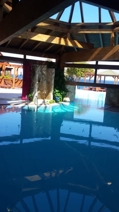 Pool Marina Playa Suite Hotel