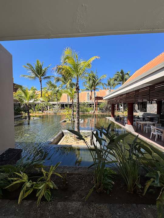 Außenansicht Crystals Beach Resort Belle Mare, a member of Radisson Individuals