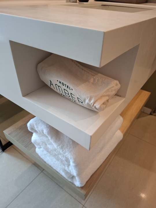 Zimmer Hotel Amber Pattaya
