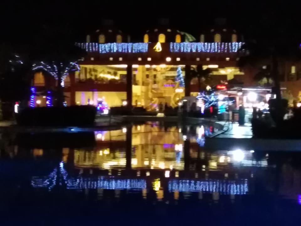 Gartenanlage Hotel Titanic Palace