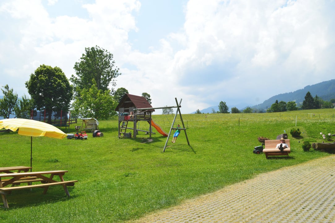 Platz zum"Urlauben" und Genießen für Groß u. Klein Erbhof Achrainer-Moosen