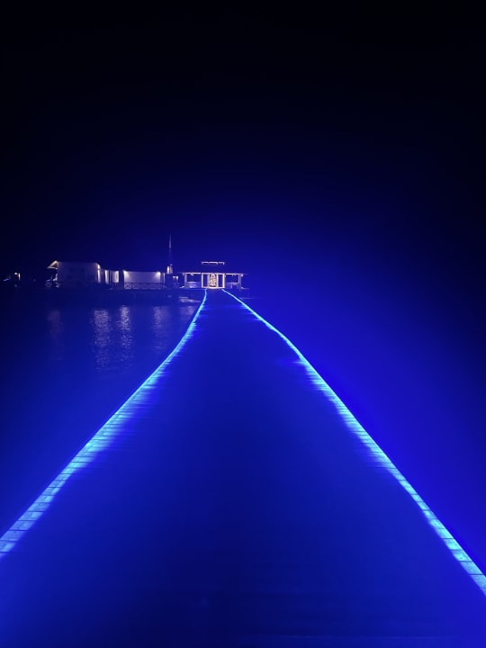 Außenansicht Mercure Maldives Kooddoo Resort