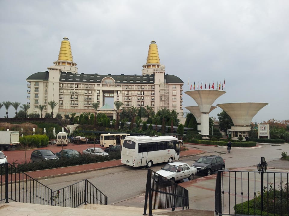 Blick von vorne Hotel Delphin Diva