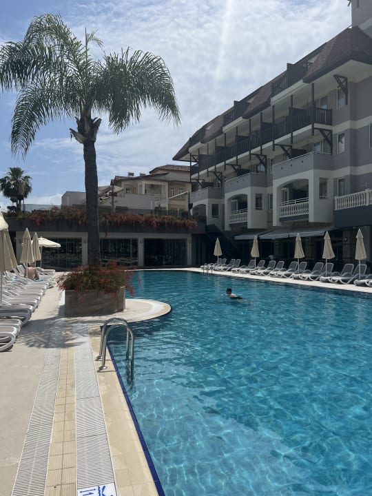 Pool Side Village Hotel