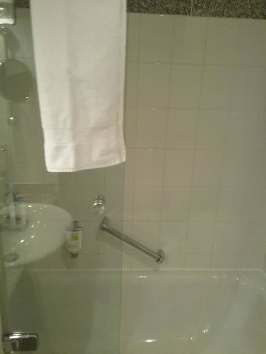 Bad 2 Seminaris Hotel Leipzig