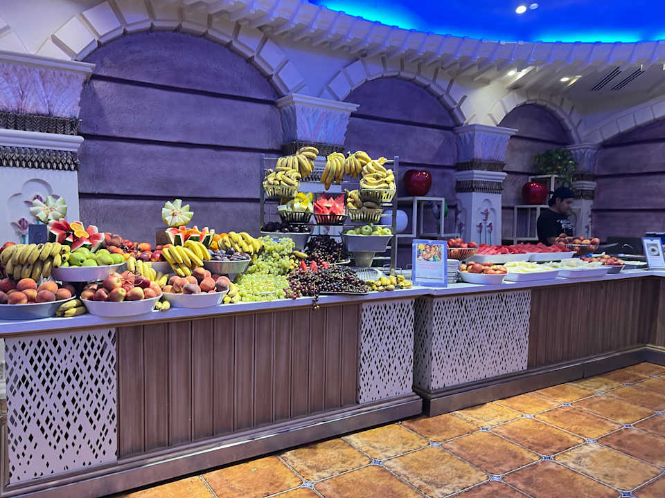 Gastro Kamelya Aishen Club