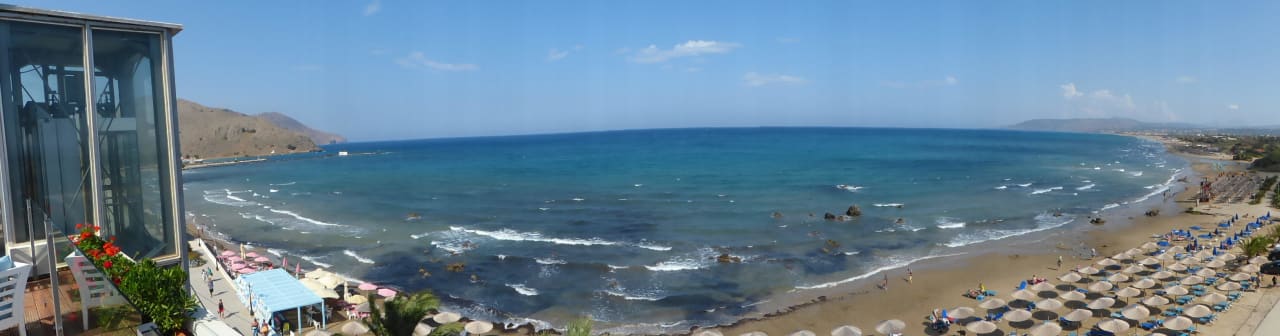 Panorama-Blick von der Dachbar Hotel Corissia Princess