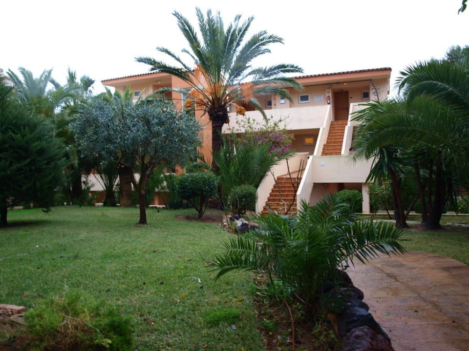 Eingang zu den Appartments Valentin Somni Hotel & Suites