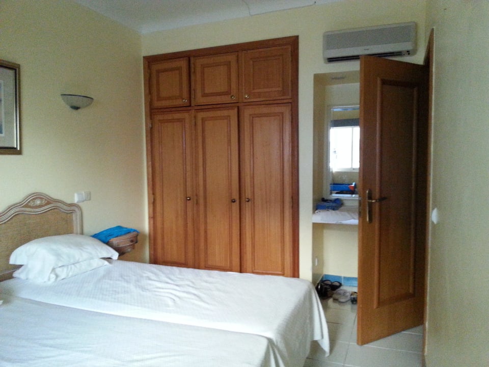 Schlafzimmer mit sep. Klimaanlage Luna Miramar Club