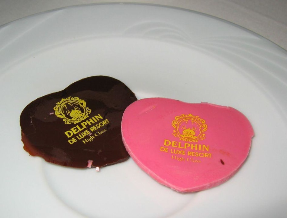 Süsse Herzen Delphin Deluxe Resort