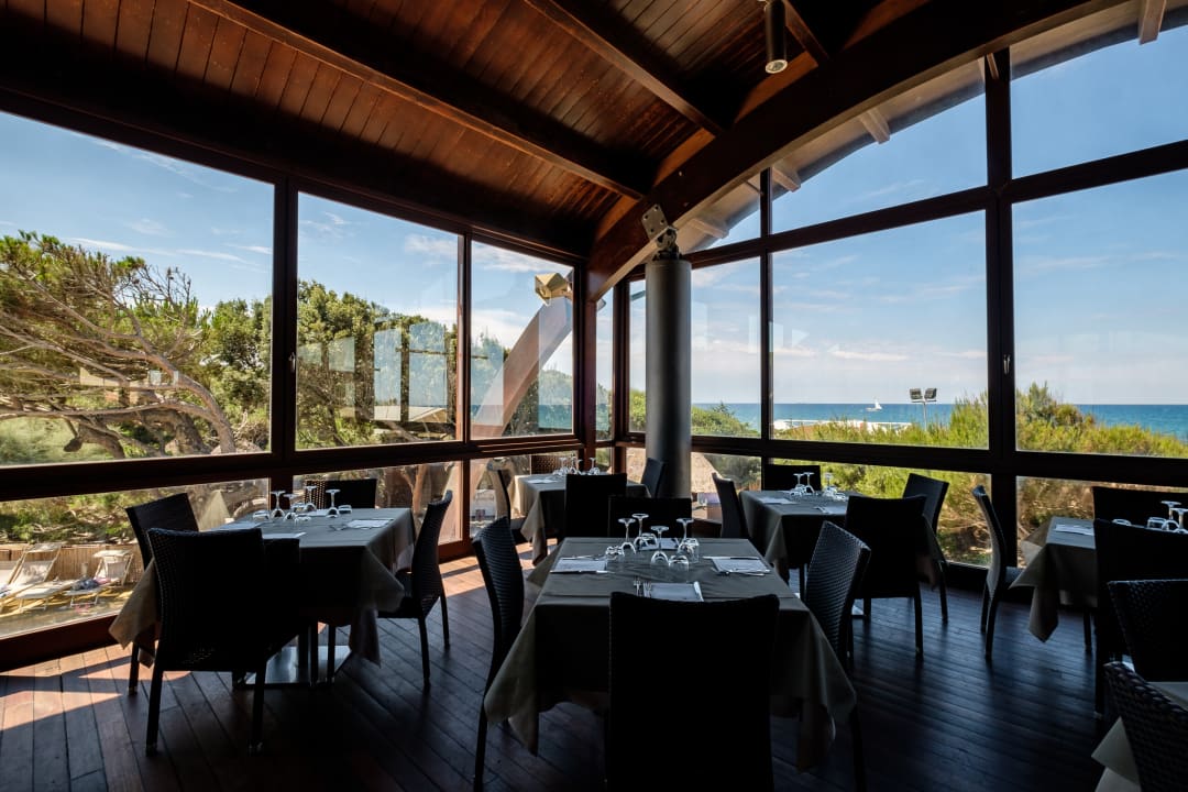 Gastro Canado Club Family Village