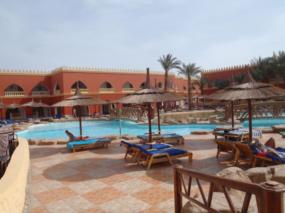 Basen aktywny Pickalbatros Alf Leila Wa Leila Resort - Neverland Hurghada