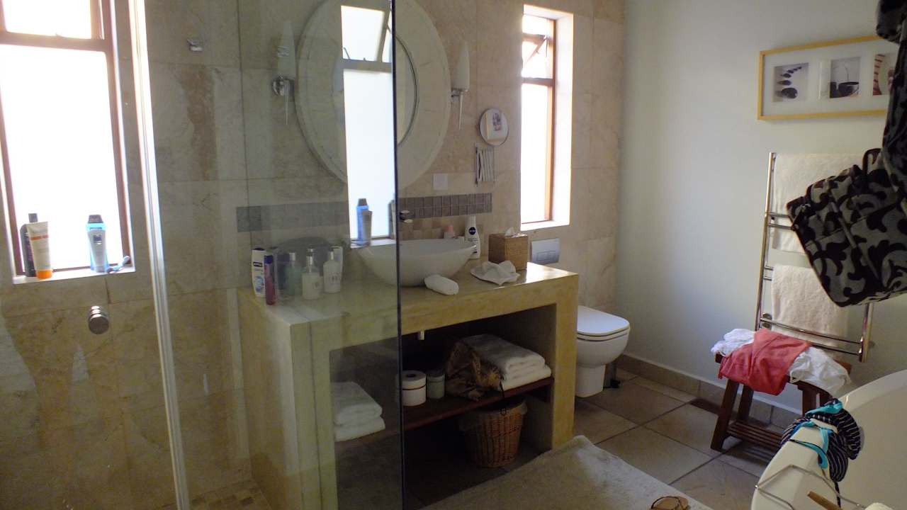 Bad Aquavit Guest House