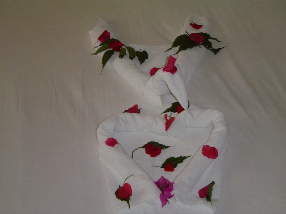 Wieder mal Kunst der netten Putzfrauen Hane Family Resort