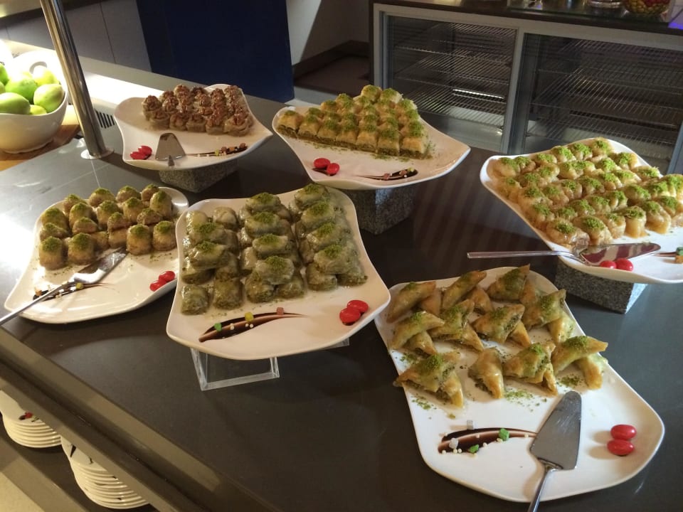 Essen The Land of Legends Kingdom Hotel