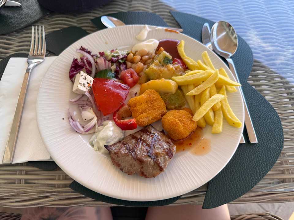 Gastro Delfina Tropic Beach