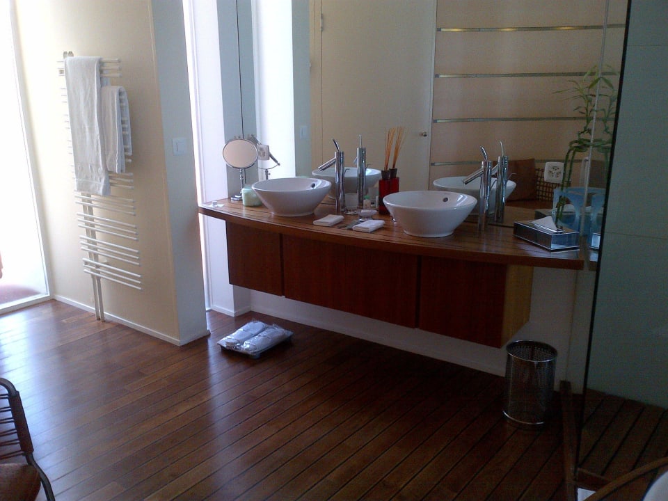 Einmaliges Bad Hotel Palafitte