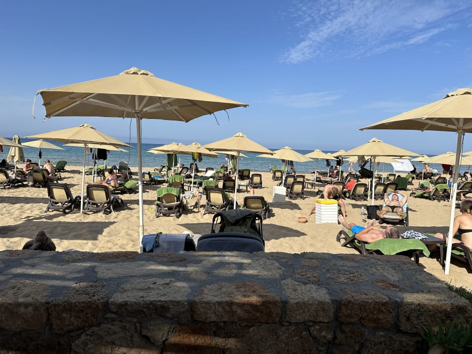 Strand Kernos Beach Hotel & Bungalows