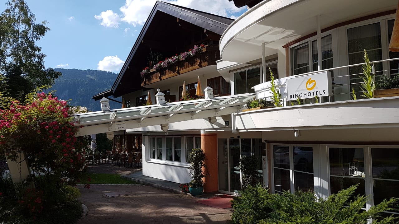 Außenansicht Ringhotel Nebelhornblick