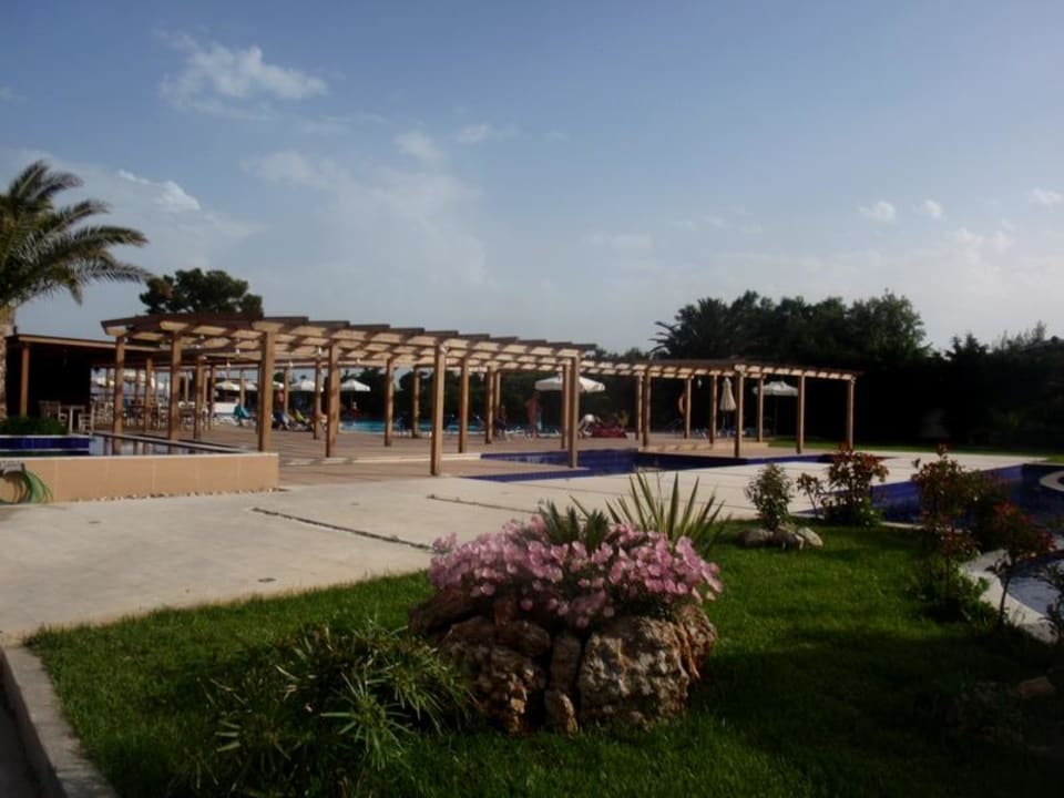 Garden Hotel Kinetta Beach