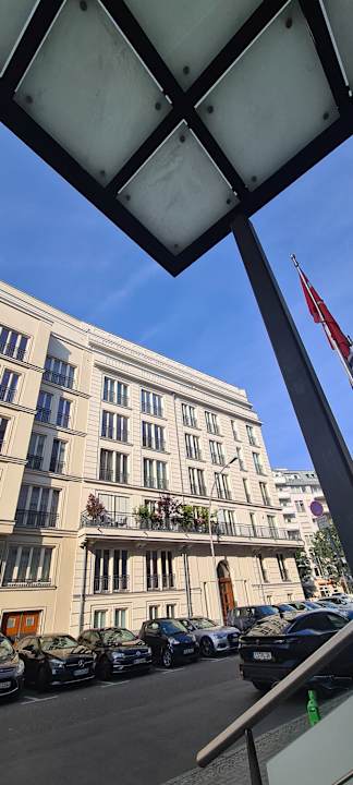 Außenansicht TITANIC Comfort Berlin Mitte