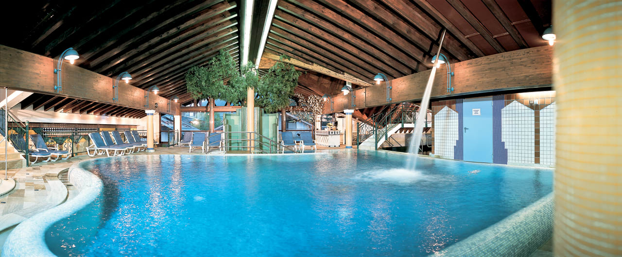 Hallenbad im 4. Stock Das Kaltschmid - Familotel Tirol