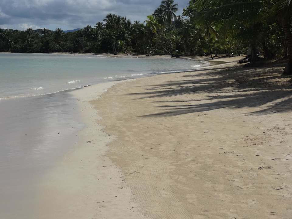 Strand nach Relaxing Bereich Bahia Principe Grand El Portillo