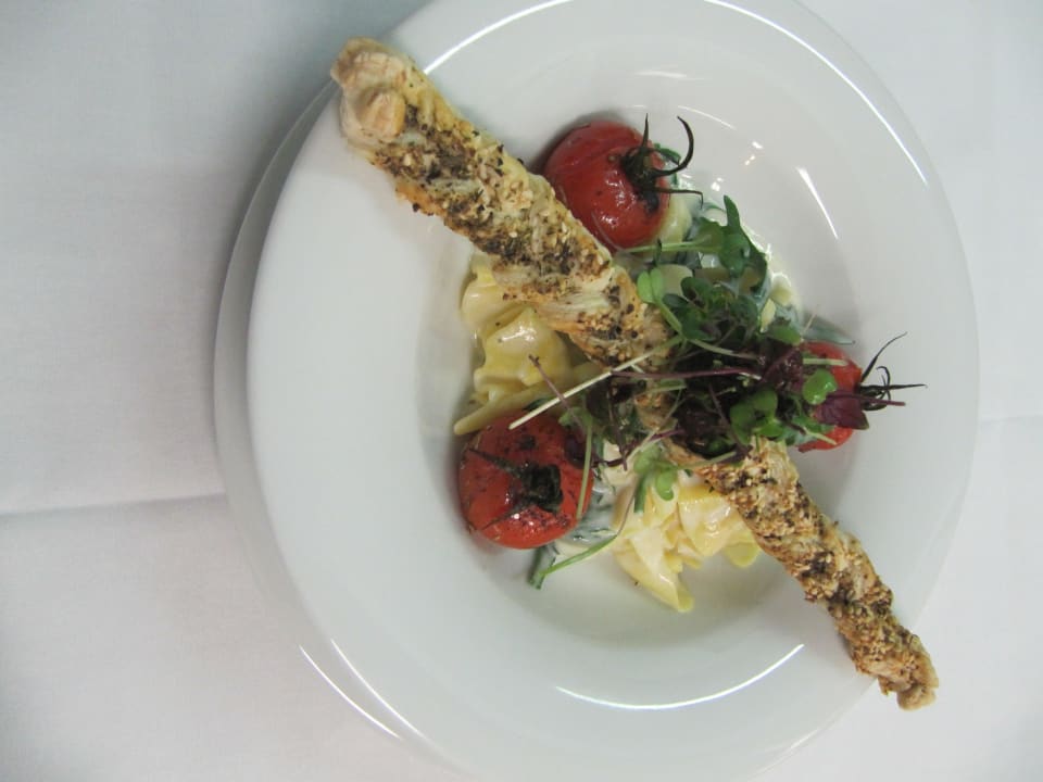 Hauptgang im Rahmen der Halbpension Morada Strandhotel Ostseebad Kühlungsborn