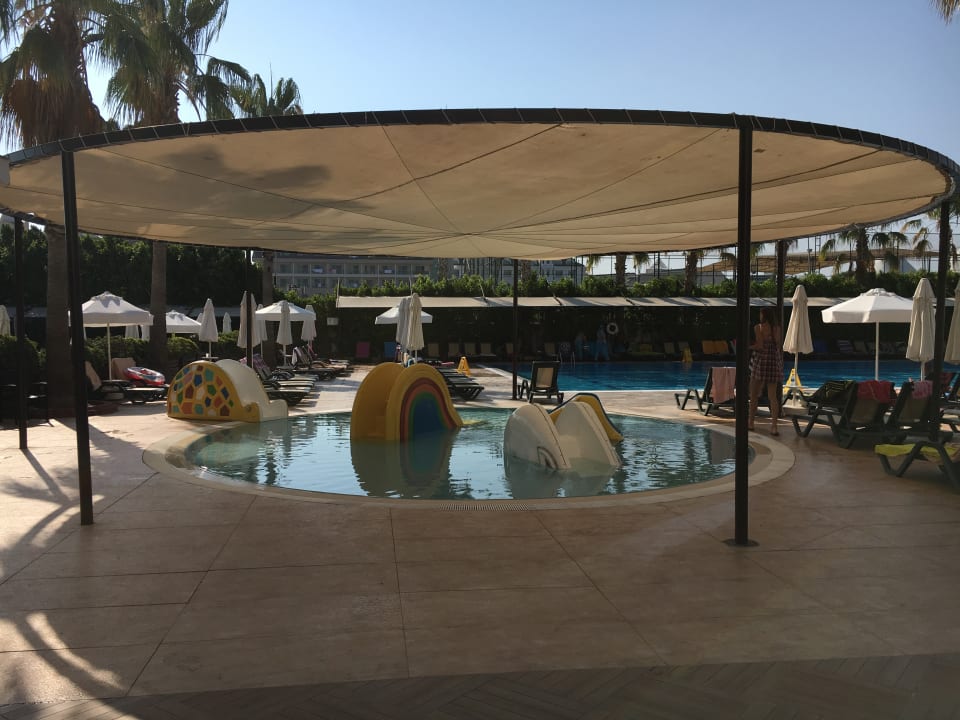 Pool Hane Family Resort