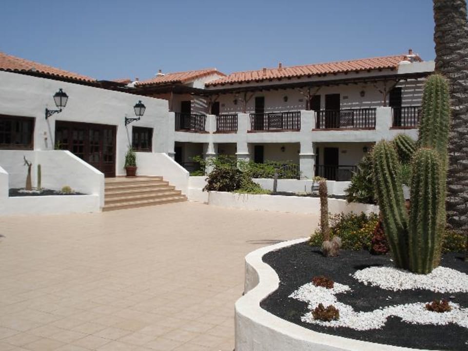 Innenhof mit Blick auf die Lobby TUI MAGIC LIFE Fuerteventura