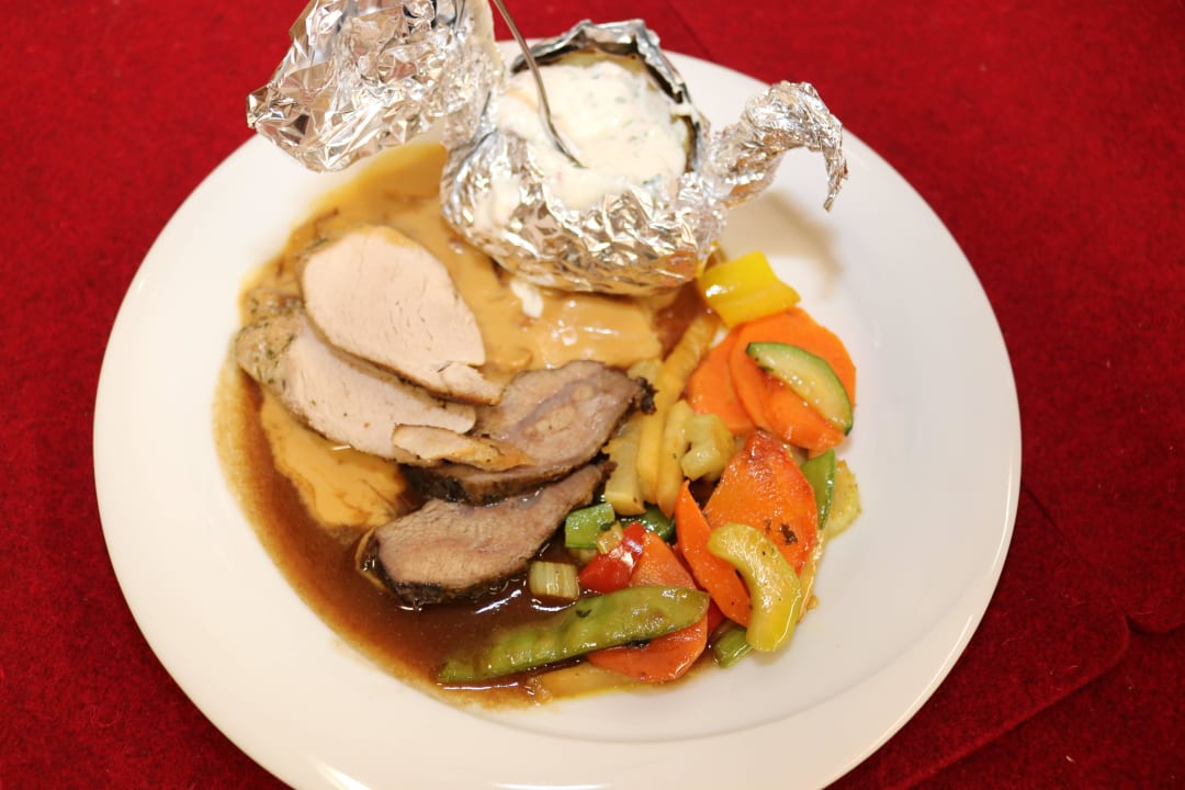 Black and White Gasthof Bacher