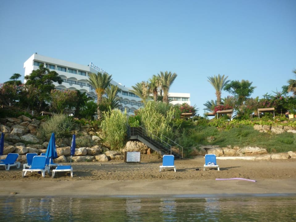 Strand Crystal Springs Beach Hotel