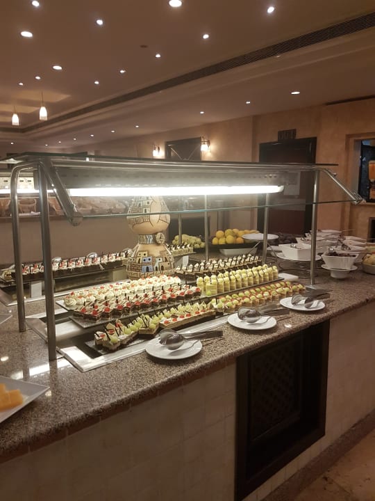 Gastro Serenity Alpha Beach