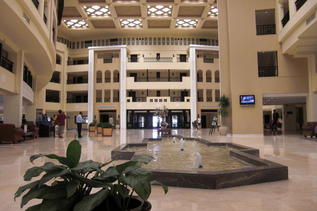 Lobby & Eingang Steigenberger ALDAU Beach Hotel