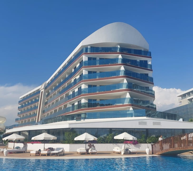 Außenansicht Rubi Platinum Sign